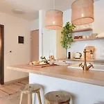 Lägenhet Splendeur - Modern With Private Parking